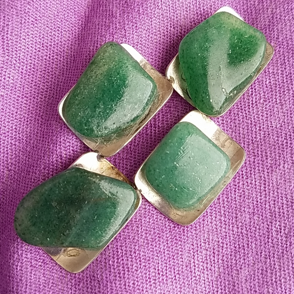 VINTAGE STERLING JADE BROOCH/PENDANT